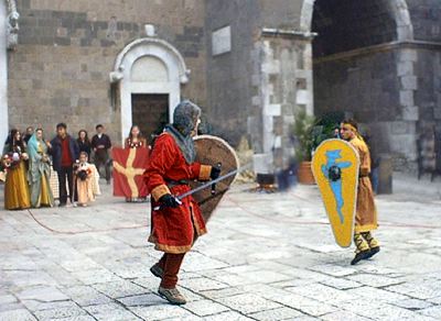 Duello in costume medioevale